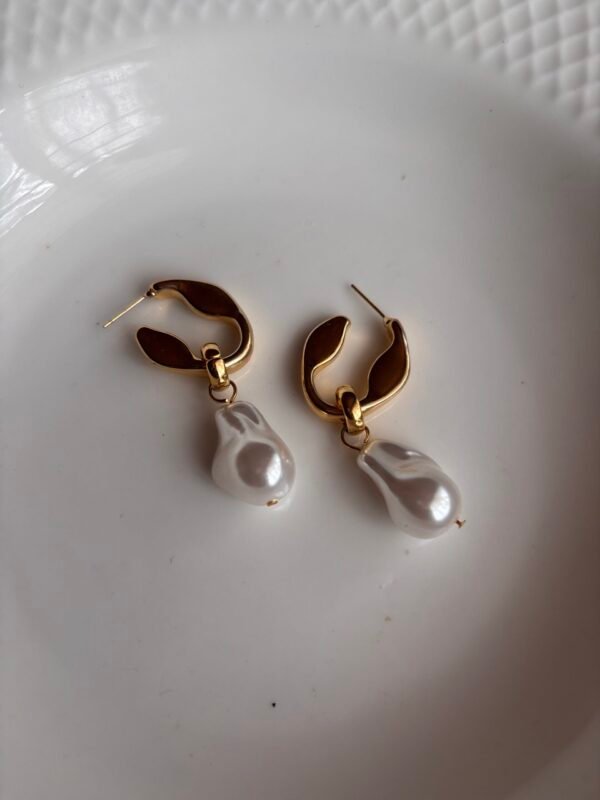Pearl Drop Statement Earrings - Image 4