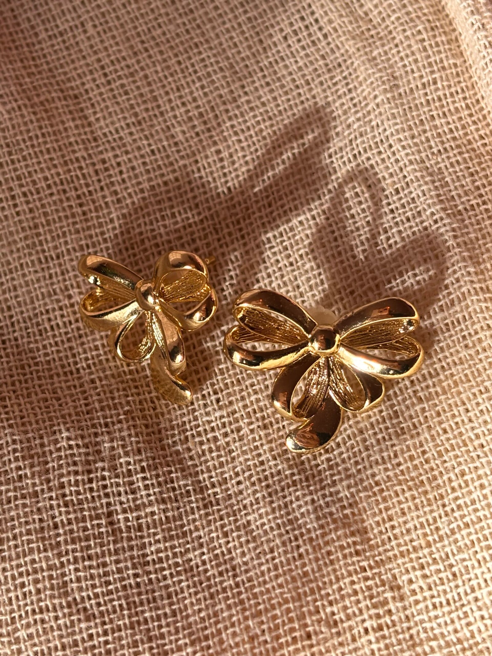 Blush Flutter - Image 1