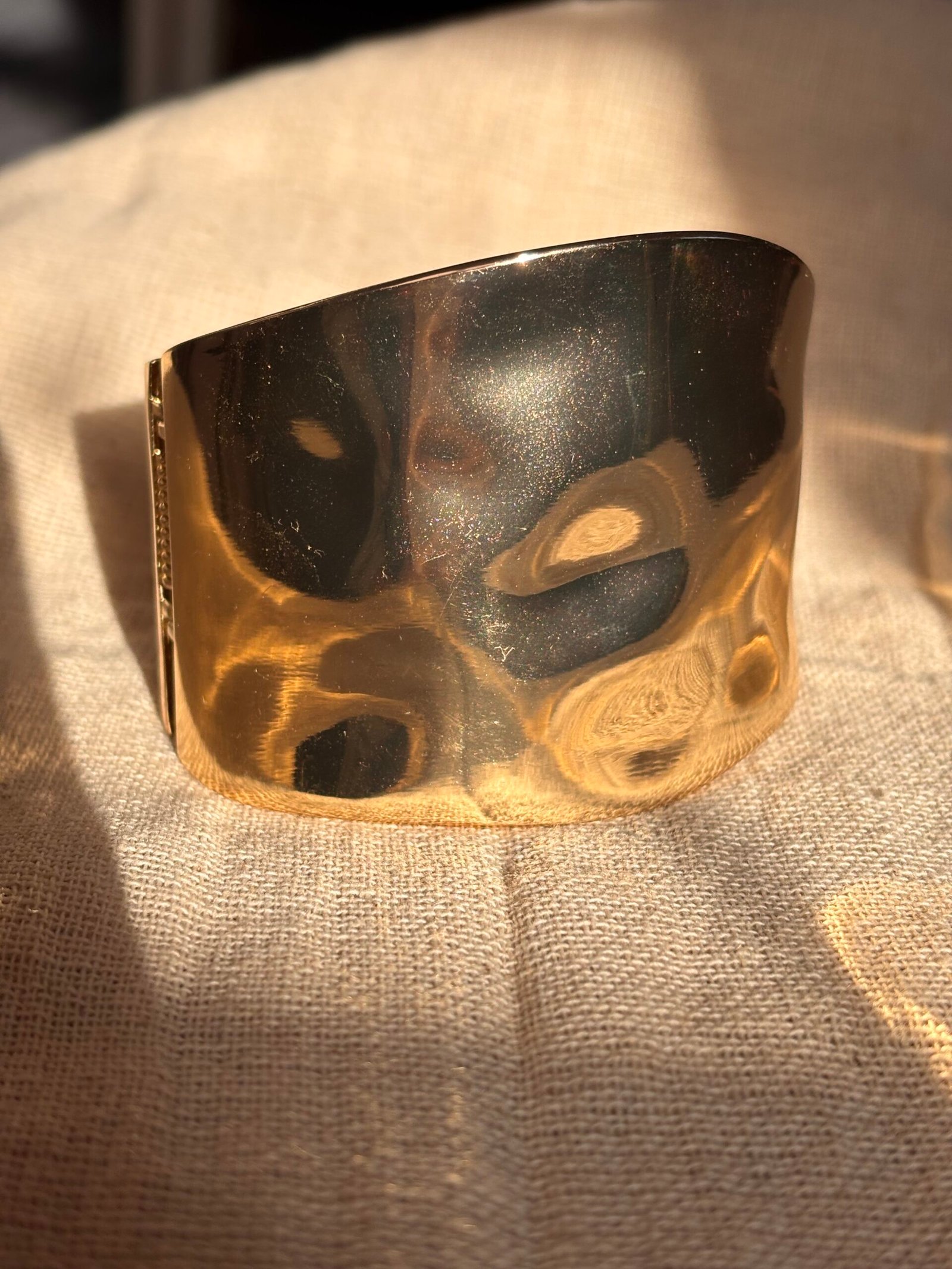 Falka Gold Cuff - Image 2