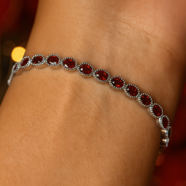 Lady Crimson Bracelet